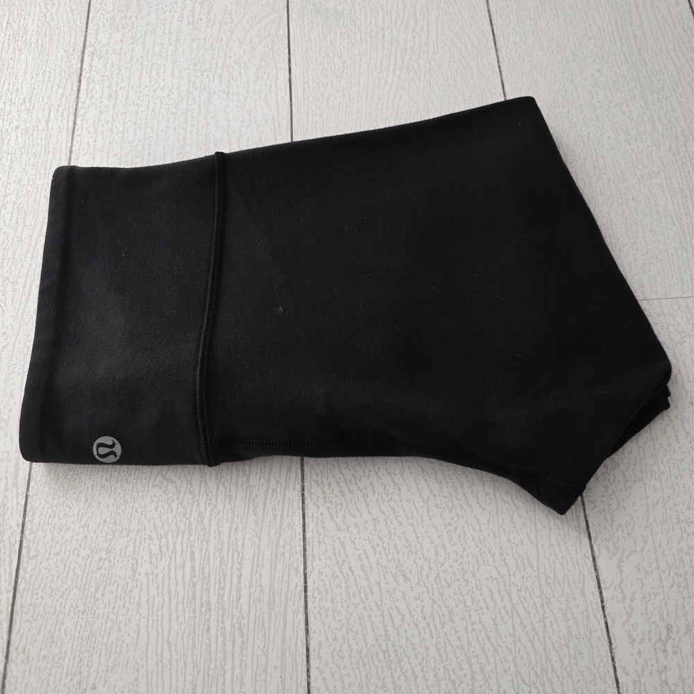 Lululemon‎ Black Crop Athletic Leggins 4 - Picture 4 of 5